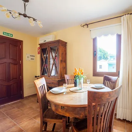 With Pool Сasa de vacaciones