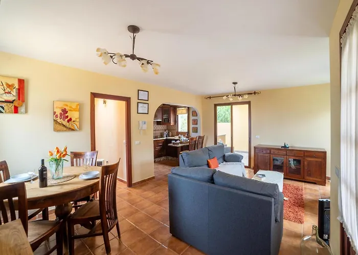 펜션 With Pool Teno