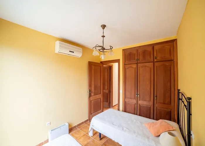 Сasa de vacaciones With Pool *